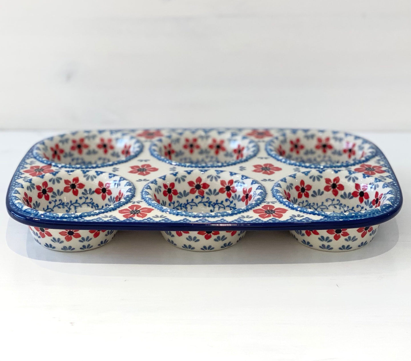 Muffin tin - clematis red