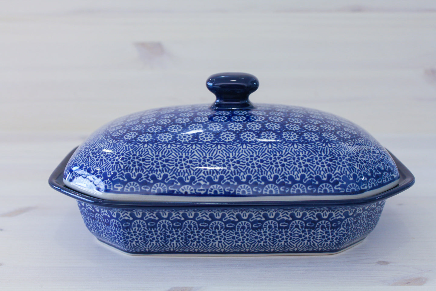 Small oven dish with lid - sea