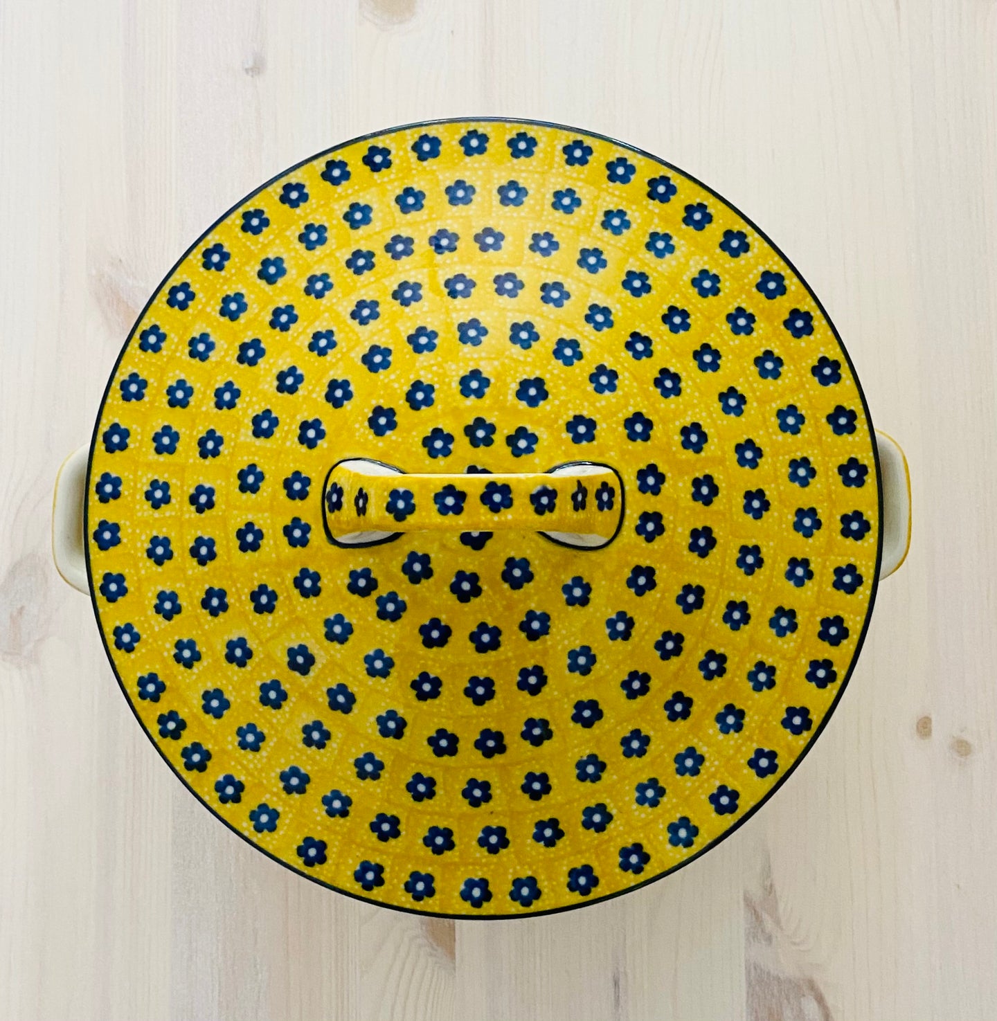 Casserole with lid 1.75 l - sun