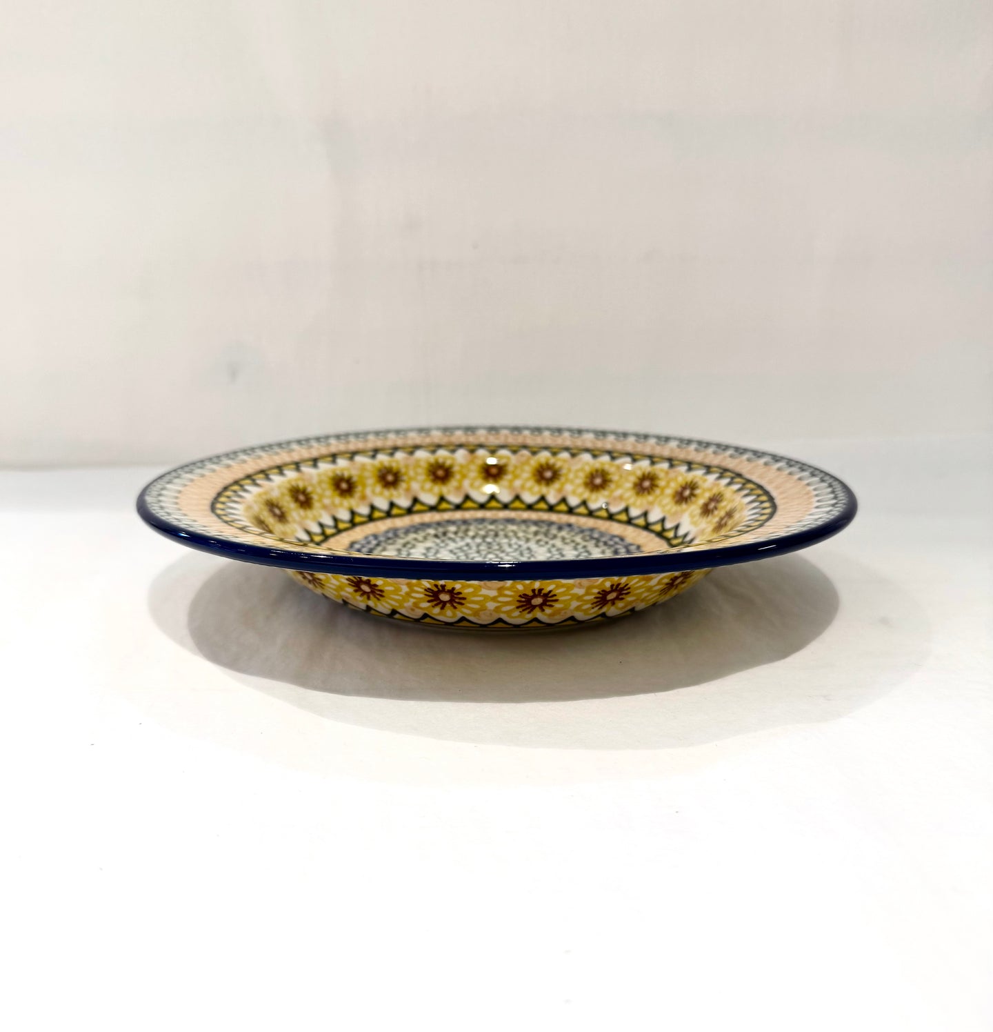 KEITTOLAUTANEN - MANGO