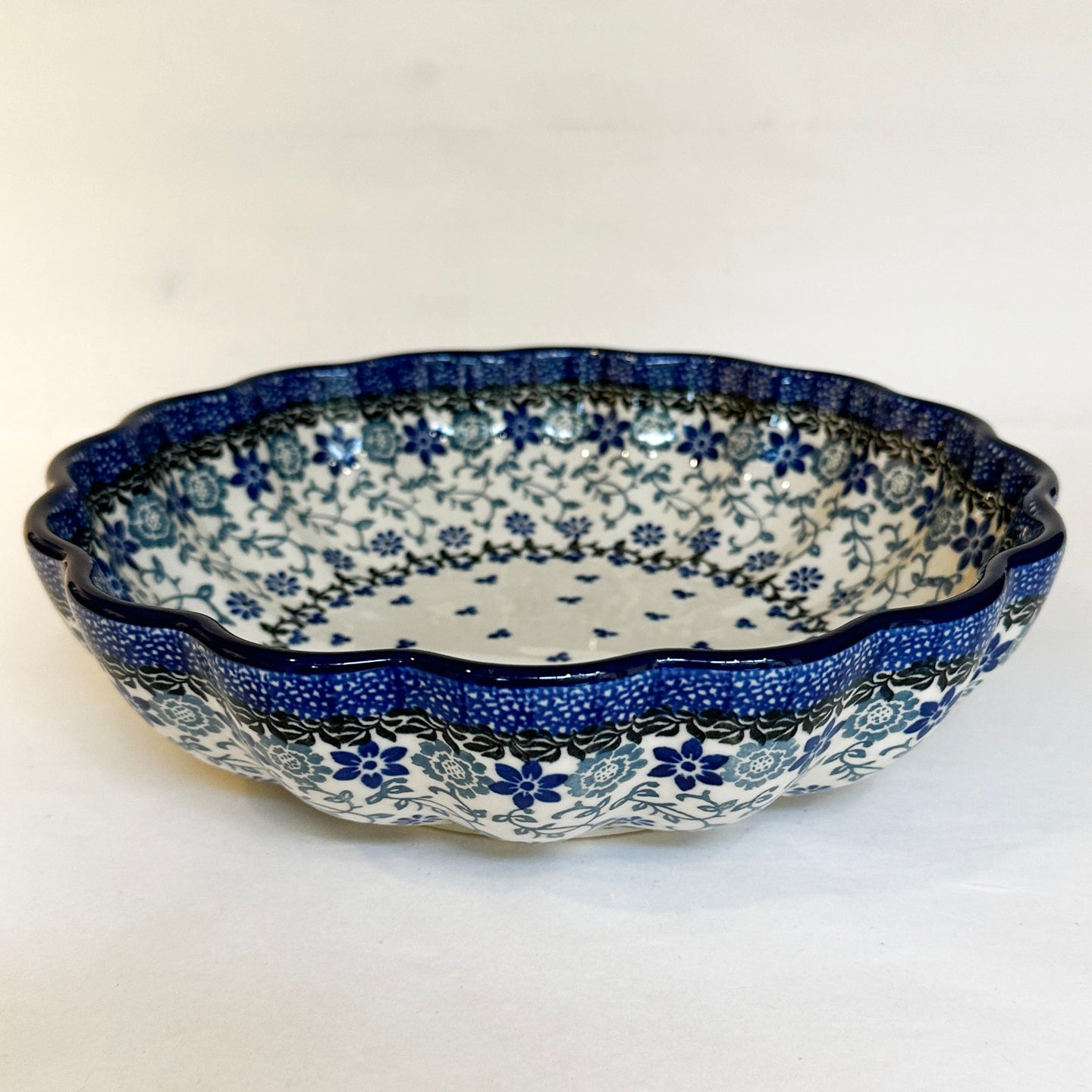 LAAKEA AALTOREUNAINEN KULHO 1L - RIVIERA