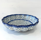 Flat bowl with wavy edges 1l - juniper