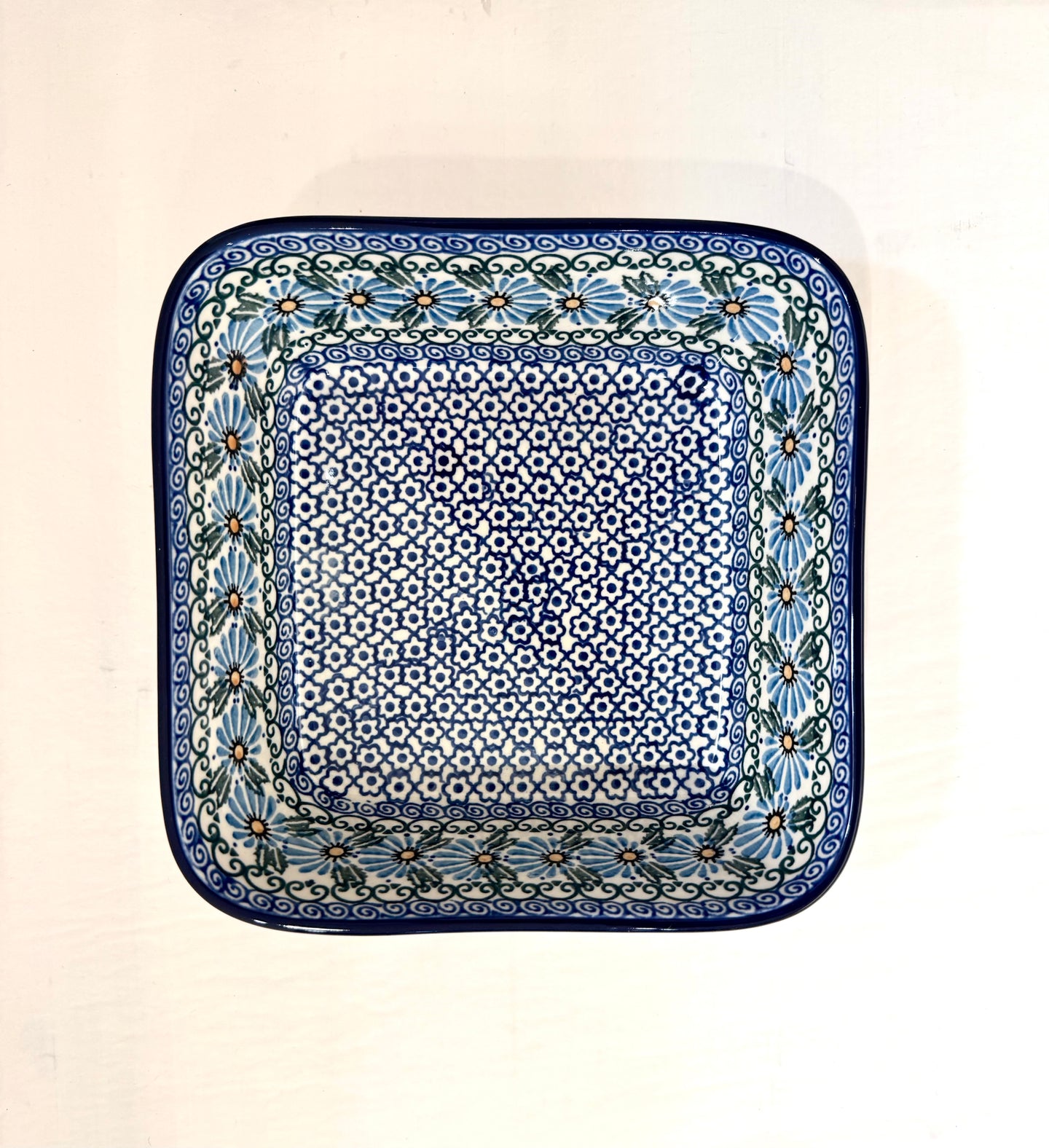 NELIÖNMUOTOINEN VUOKA 1L - LILLE