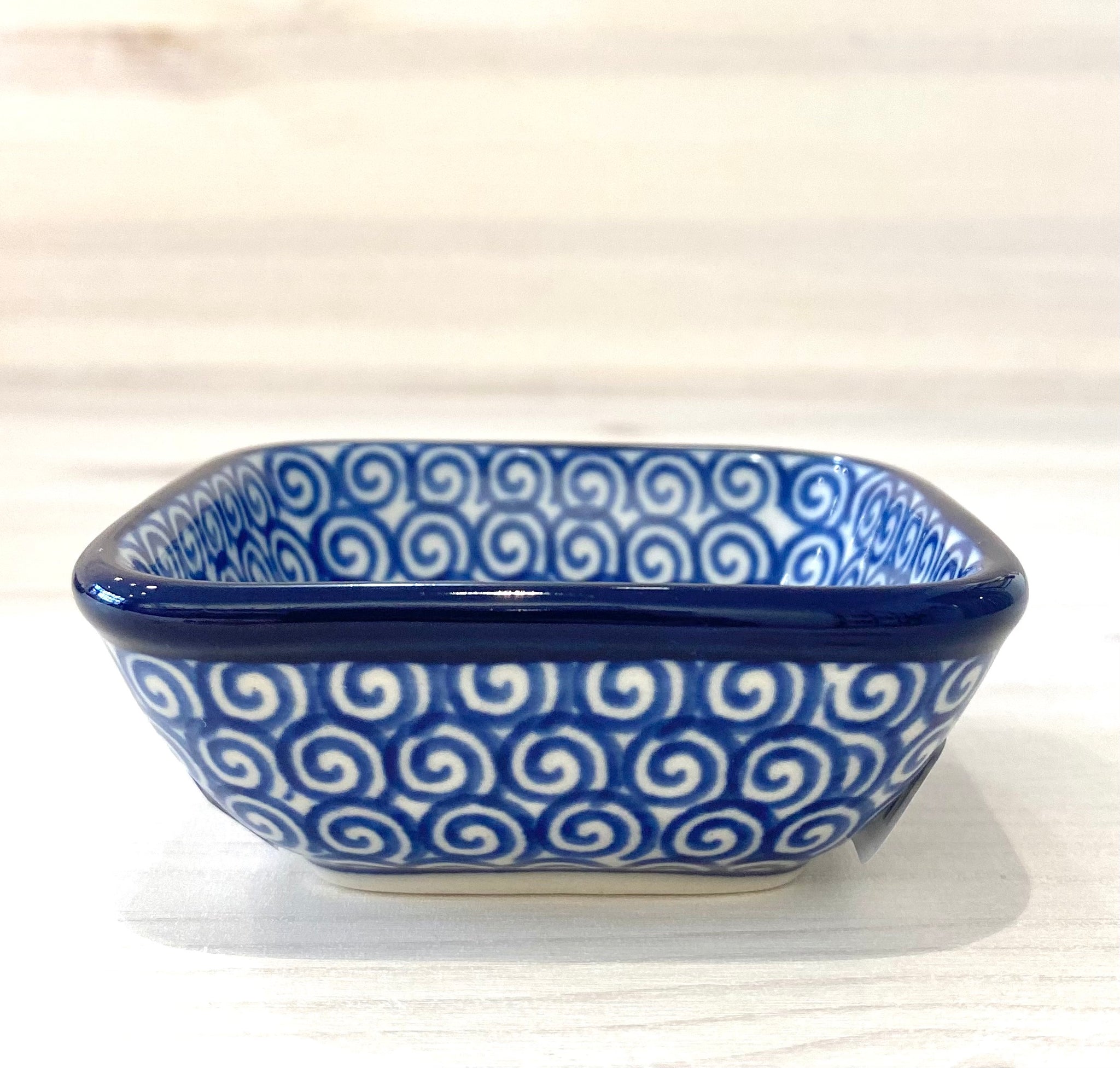 Dippikuppi 8 x 8 cm - aalto