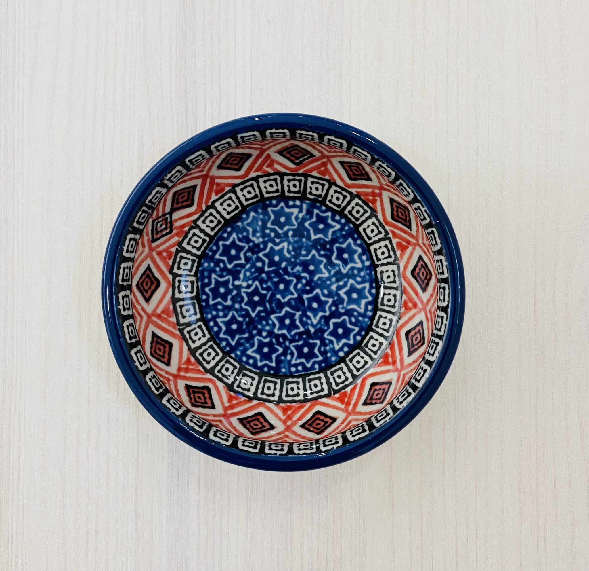 DIPPIKUPPI - AZTECH PUNAINEN