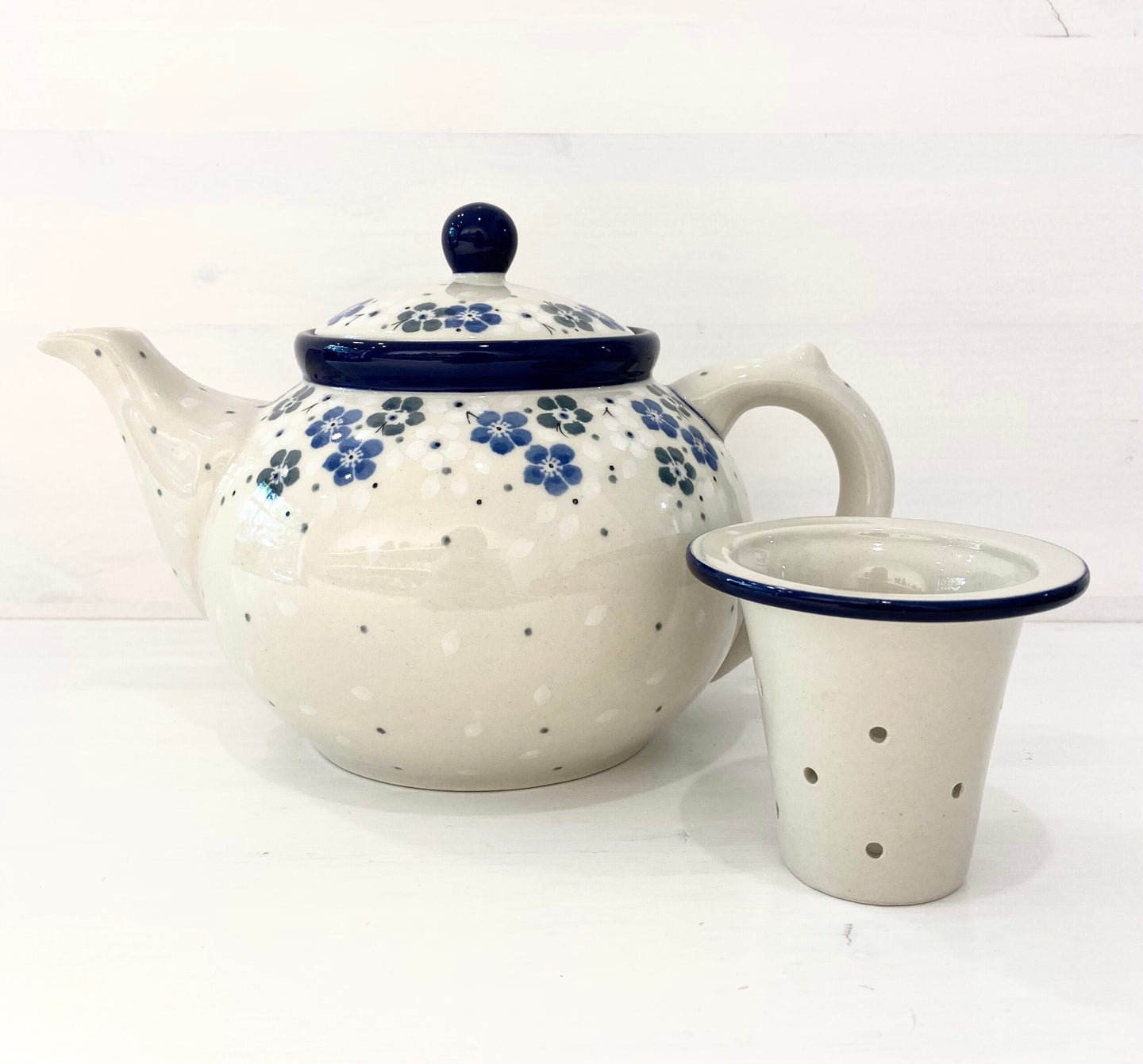 Teepannu 1,2L + haudutin - blue whisper
