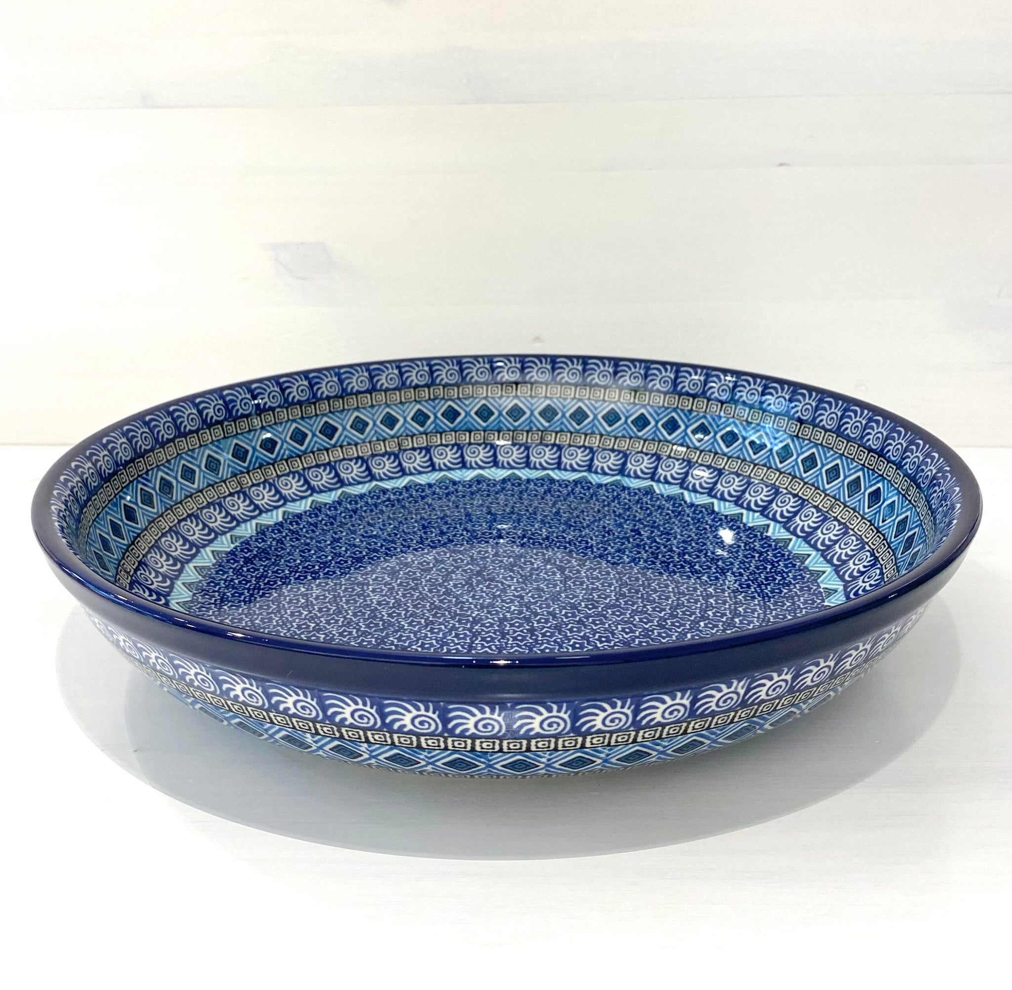 Classic flat bowl 2.5l - aztech blue