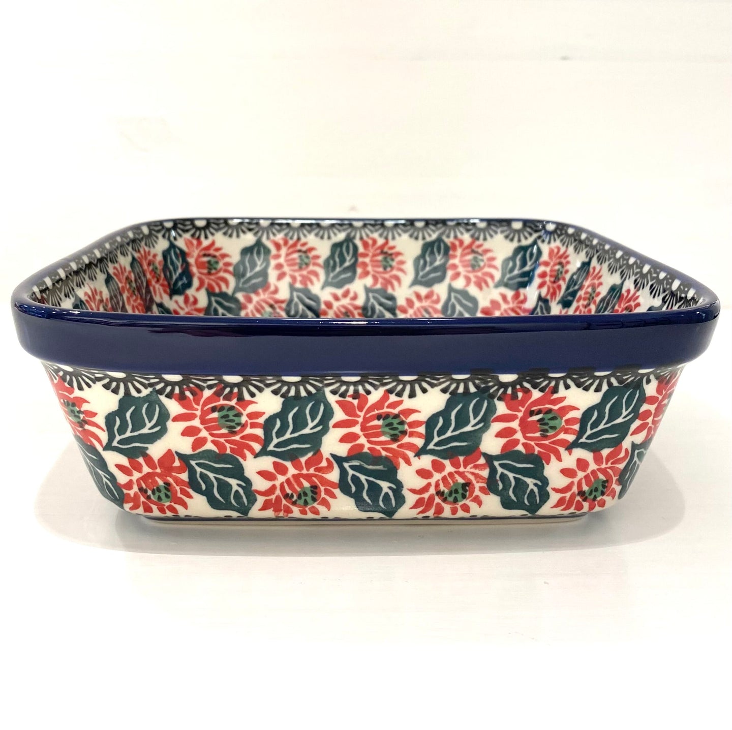 NELIÖNMUOTOINEN VUOKA 1L - OLKIKUKKA PUNAINEN