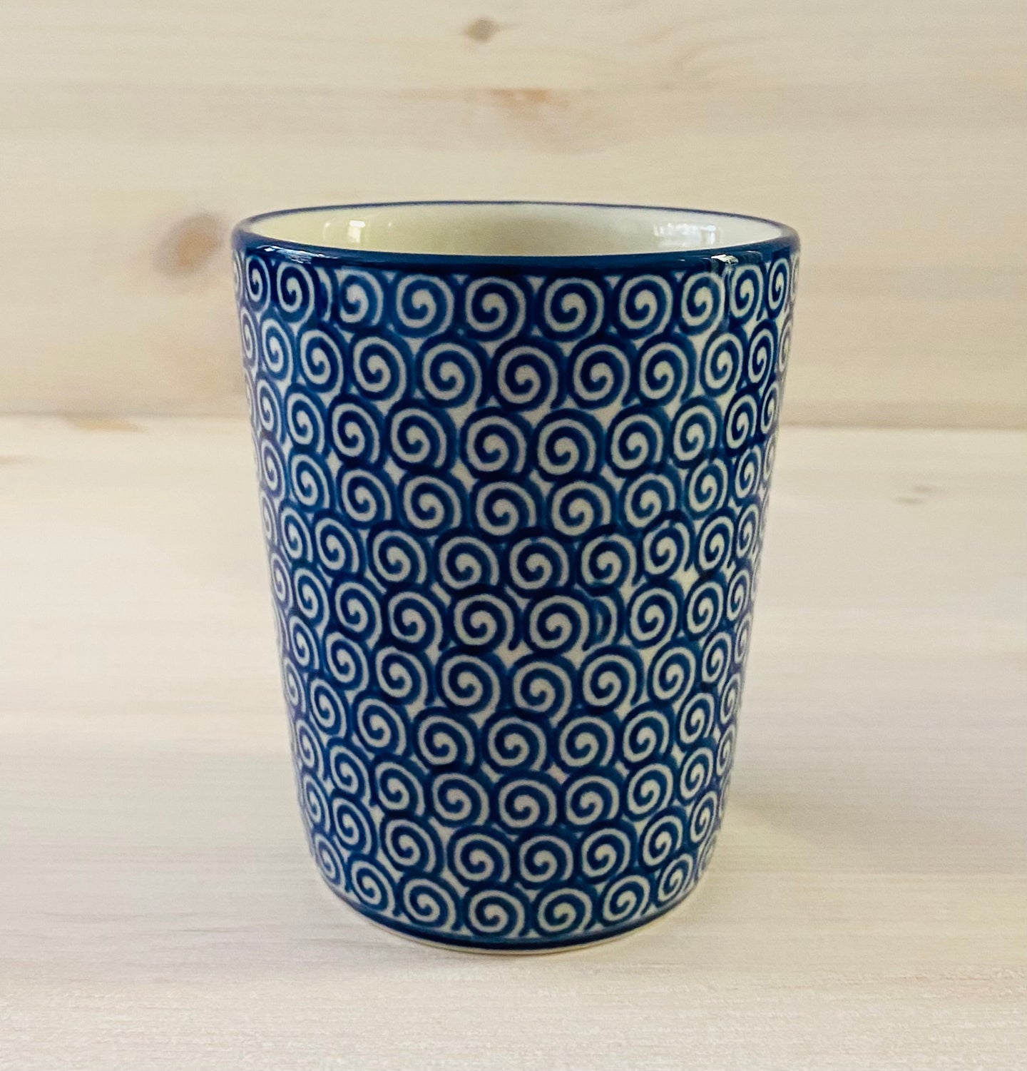 Korvaton muki 0,25l - aalto