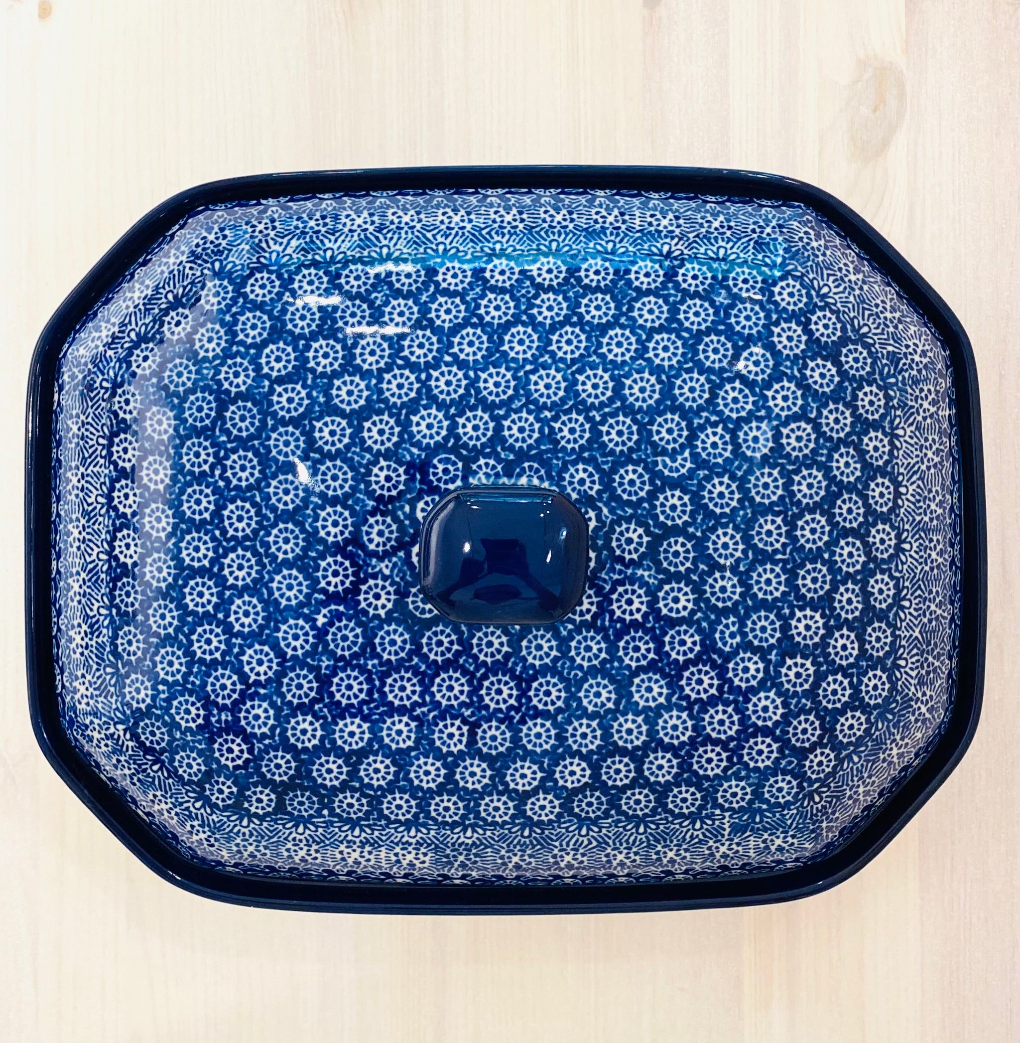 ISO KANNELLINEN UUNIVUOKA - MERI