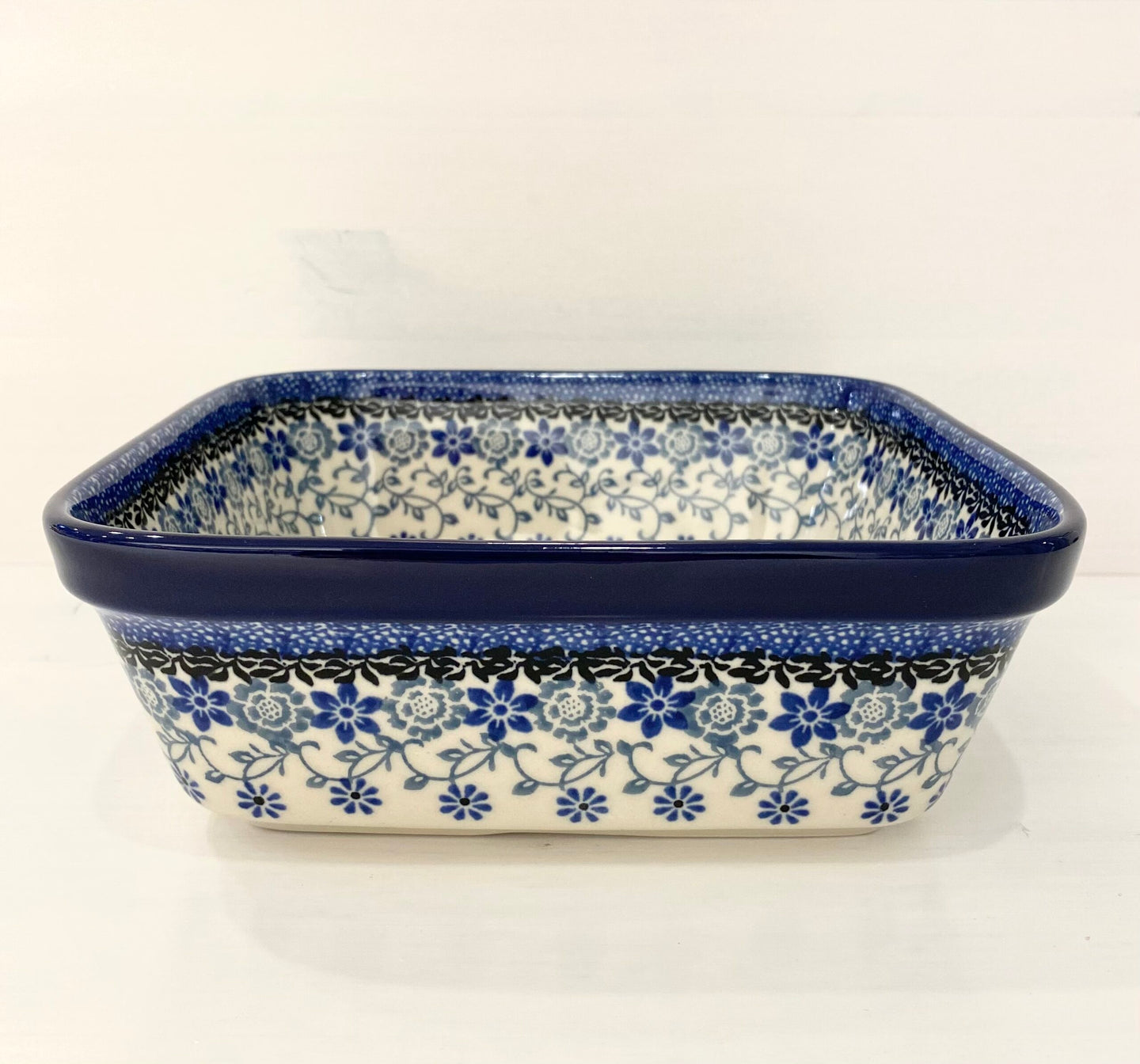 NELIÖNMUOTOINEN VUOKA 1L - RIVIERA