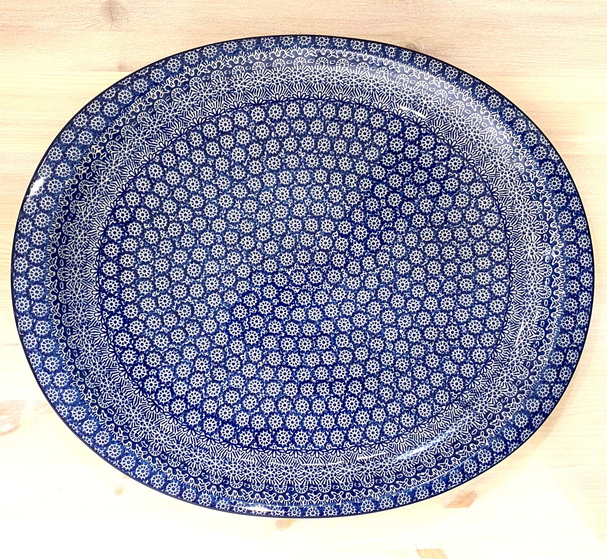 ISO SOIKEA TARJOILULAUTANEN 44CM - MERI
