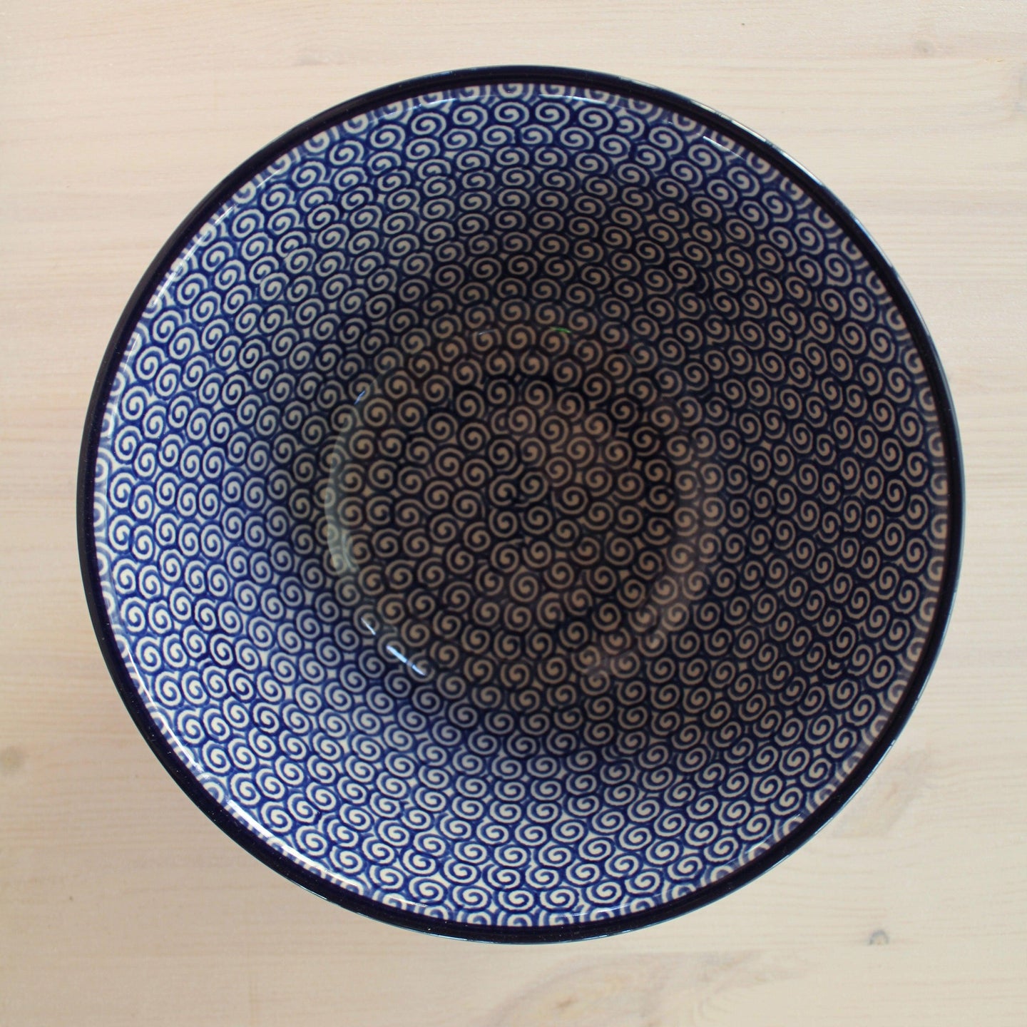 Klassinen kulho 1l - aalto