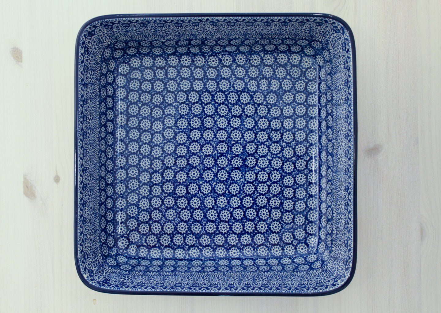 ISO NELIÖNMUOTOINEN VUOKA 3L - MERI