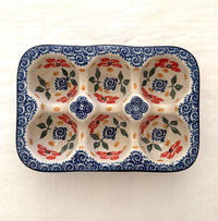 Egg cell 6 - bellflower red