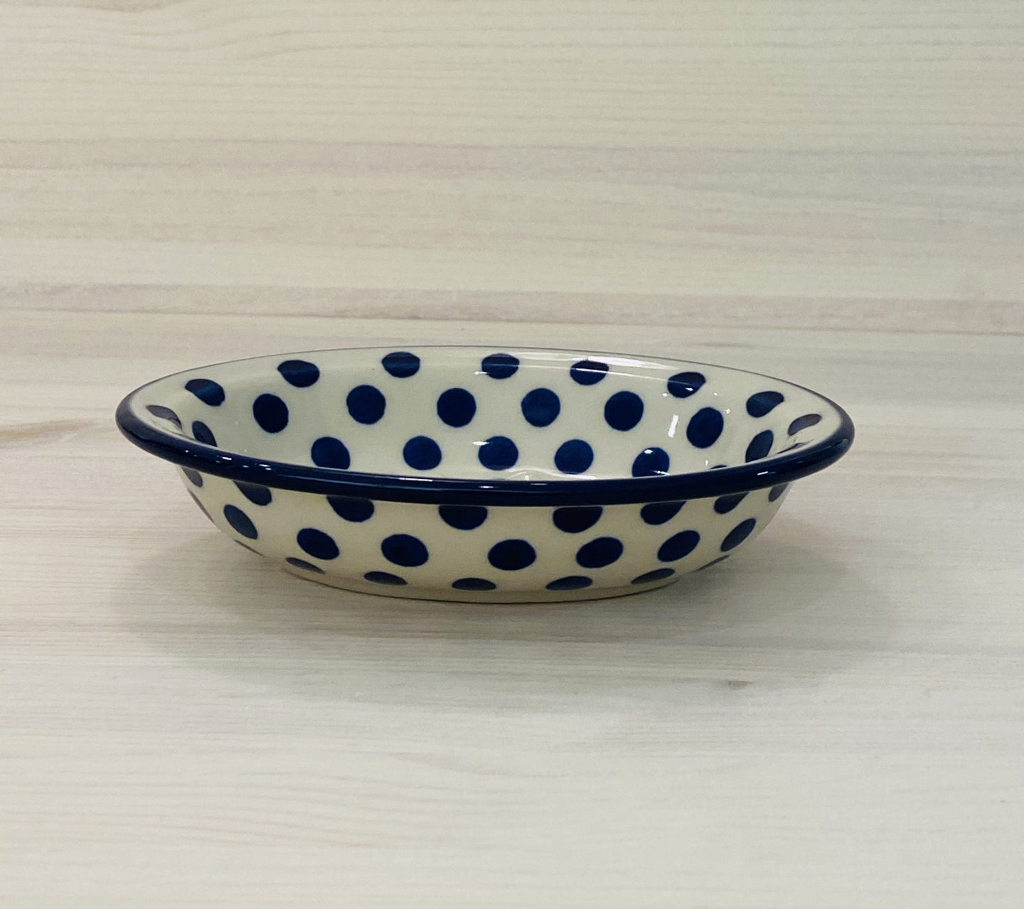 REIÄLLINEN SAIPPUANALUNEN - POLKADOT
